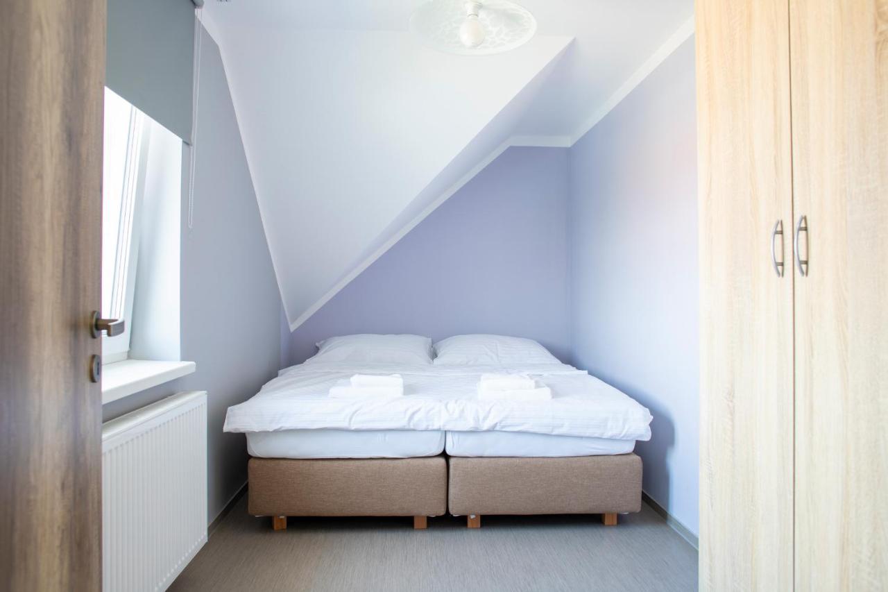 Amenity Apartmany แปร์นา ภายนอก รูปภาพ