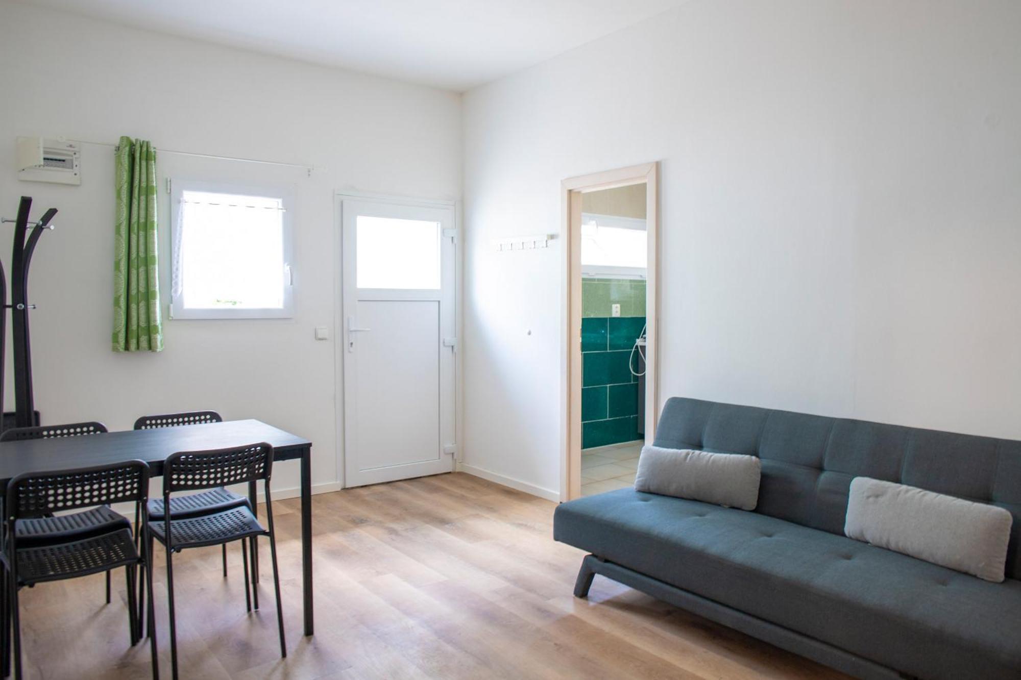 Amenity Apartmany แปร์นา ภายนอก รูปภาพ